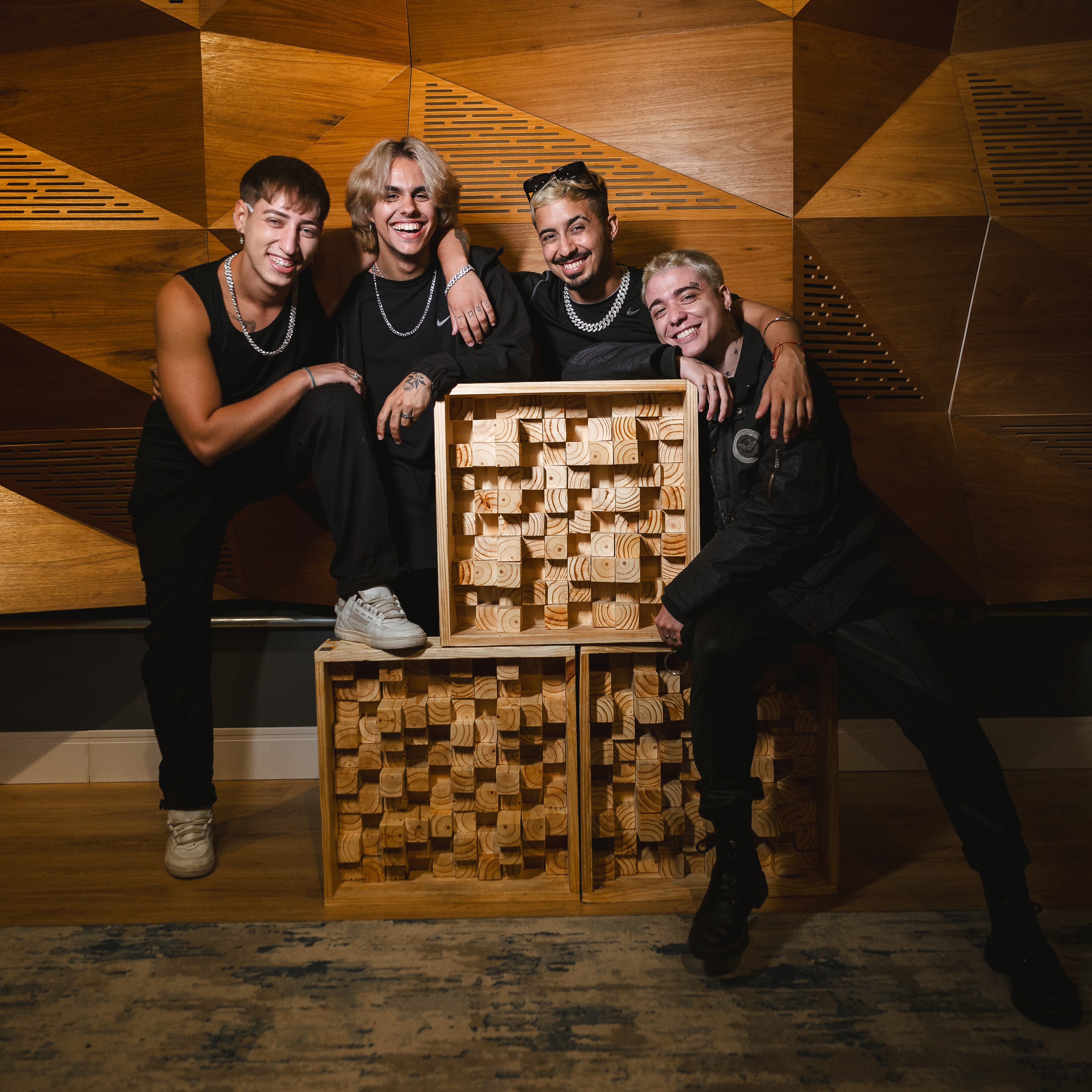 MAYDAY — Foto da Banda